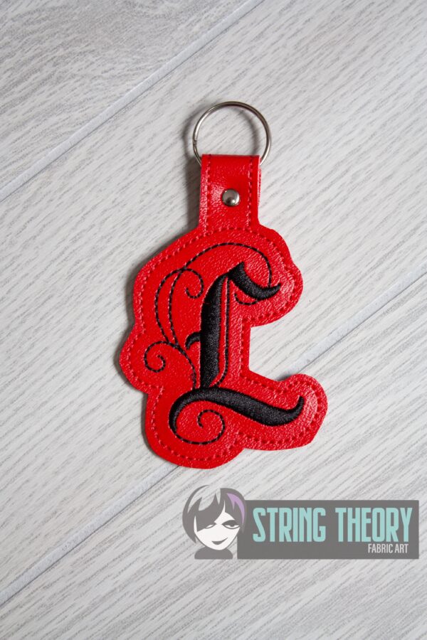 Calligraphy L Fob ITH in the hoop fob Digital Download for Machine Embroidery Pattern, Design (4×4 Hoop)