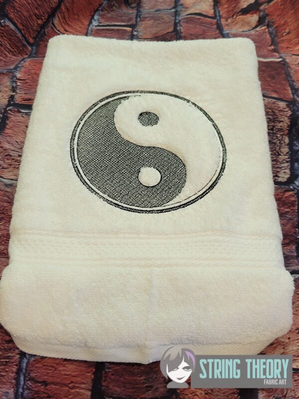 Knock Down / Embossed Yin Yang