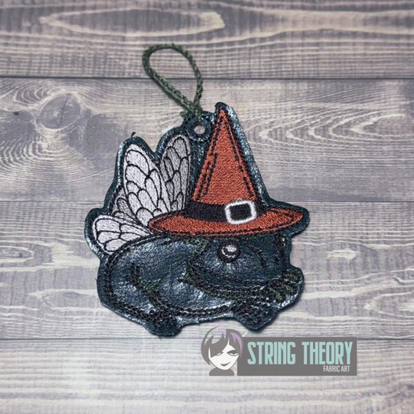 Cottagecore Witch Frog fob, patch, bun cover, Ornament ITH in the hoop Digital Download for Machine Embroidery Pattern, Design (4x4 Hoop) - Image 5