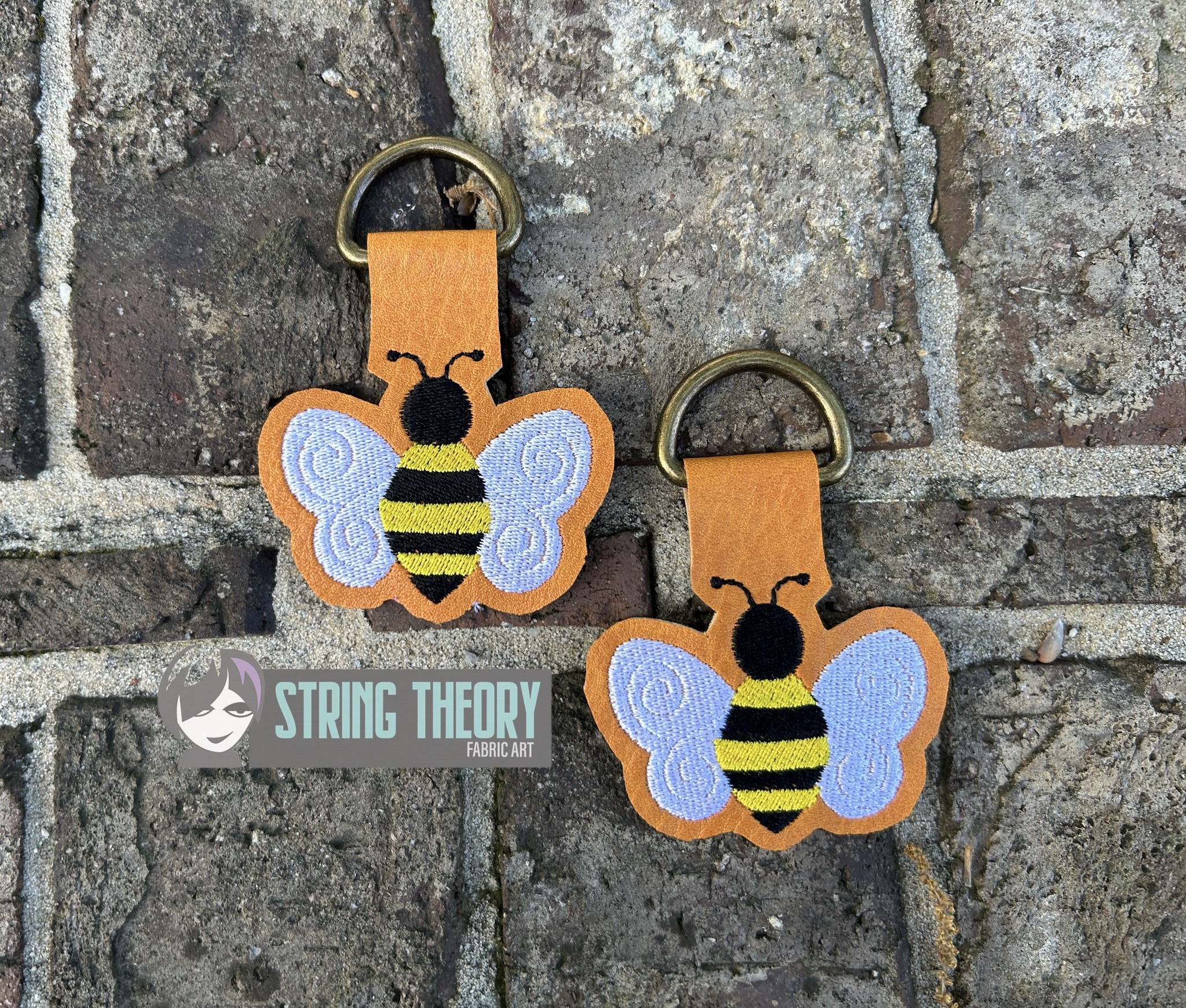 Bee ITH strap connector machine embroidery design