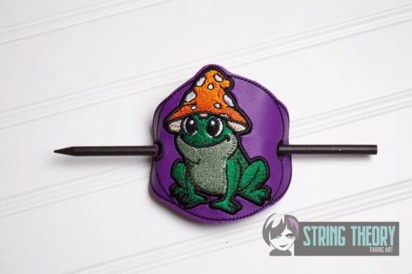 Chibi Mushtoad Bun Cover, fob, patch, Ornament ITH in the hoop Digital Download for Machine Embroidery Pattern, Design (4x4 Hoop) - Image 3