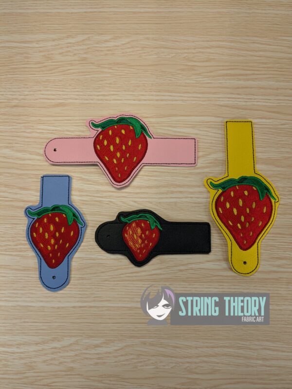 Strawberry Tabs ITH in the hoop wallet tab Digital Download for Machine Embroidery Pattern, Design (4x4, 5x7 Hoop)
