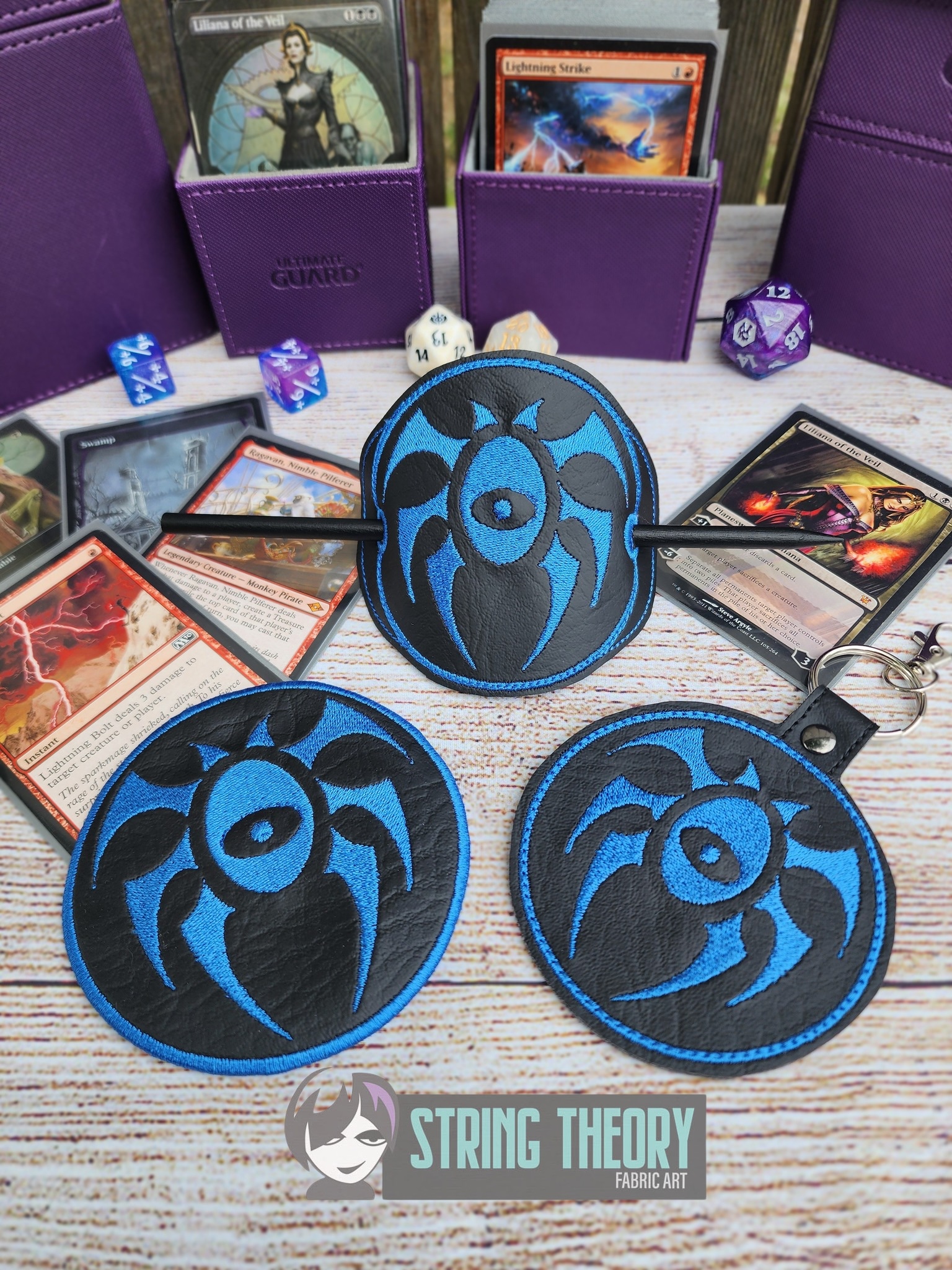 Magic the Gathering Dimir ITH Patch fob bun cover machine embroidery design