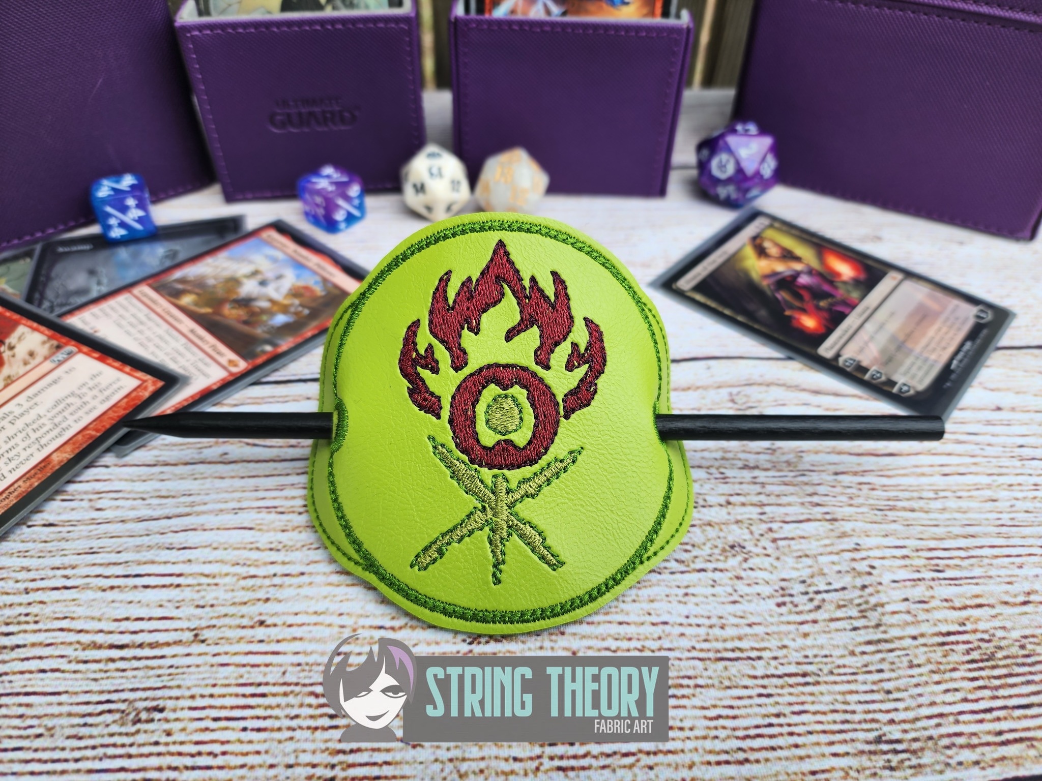 Magic the Gathering Gruul ITH Bun Cover machine embroidery design