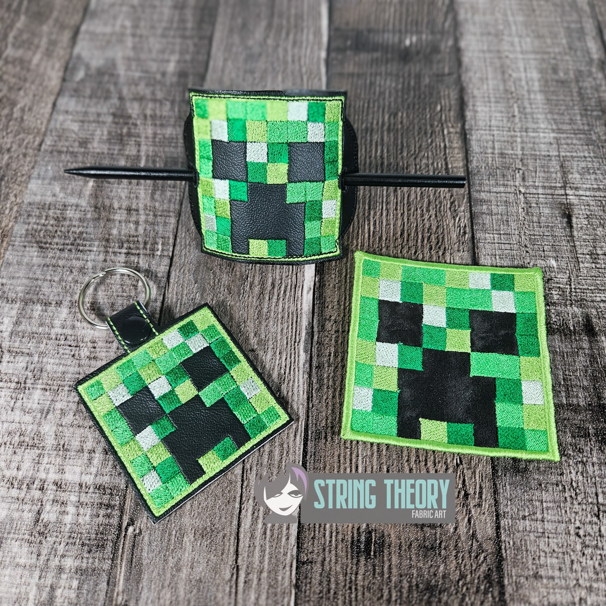 Minecraft Creeper ITH patch fob bun cover machine embroidery design