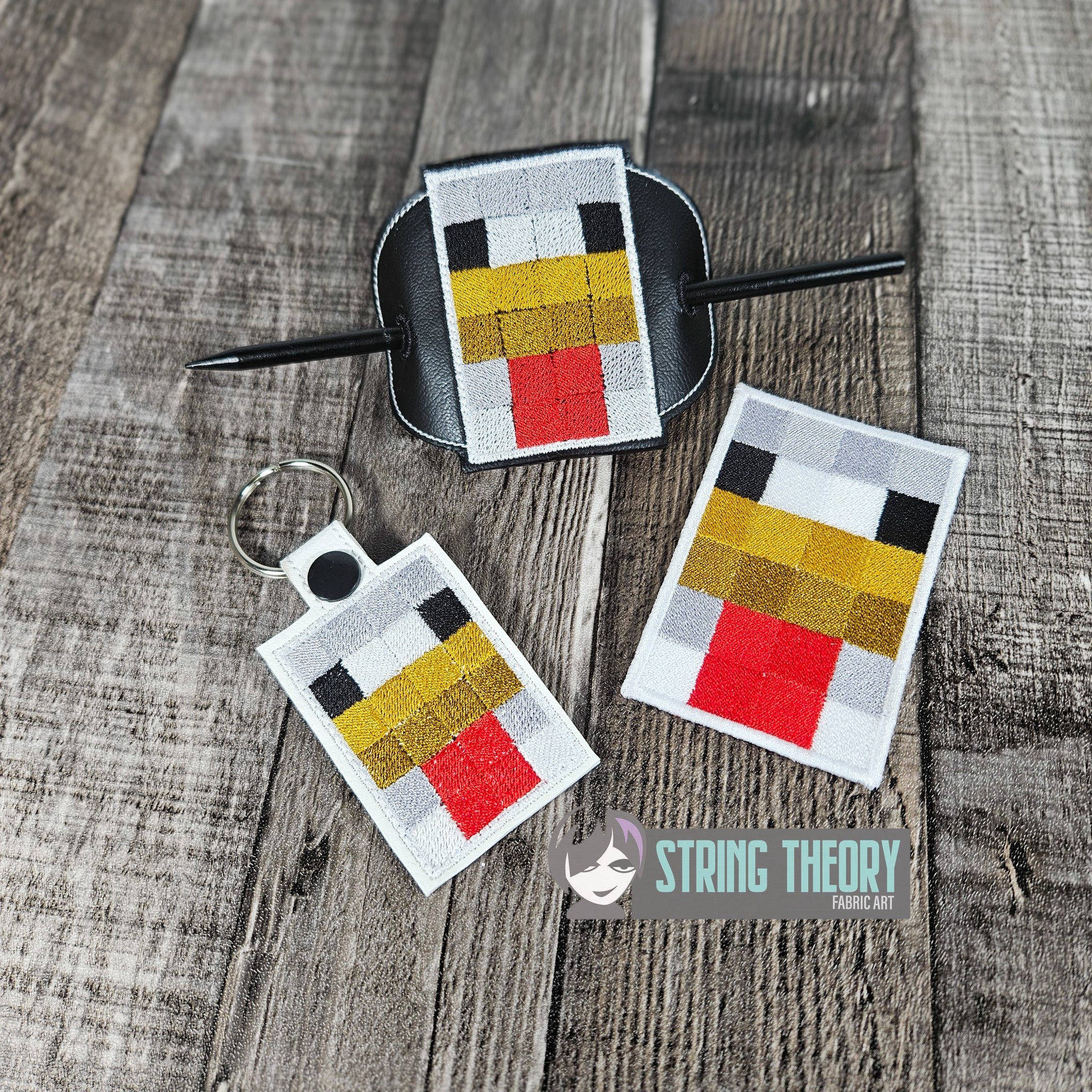 Minecraft Chicken ITH Bun Cover fob patch machine embroidery design