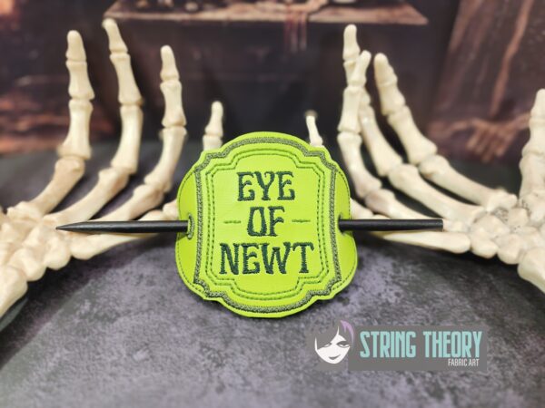 Potion Bottle Label - Eye of Newt fob, patch, bun cover ITH in the hoop Digital Download for Machine Embroidery Pattern, Design (4×4 Hoop) - Image 3