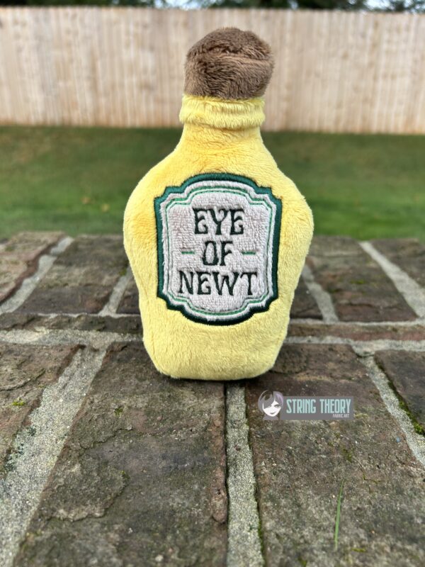 Potion Bottle Label – Eye of Newt Appliqué Digital Download for Machine Embroidery Pattern, Design (4x4 Hoop)