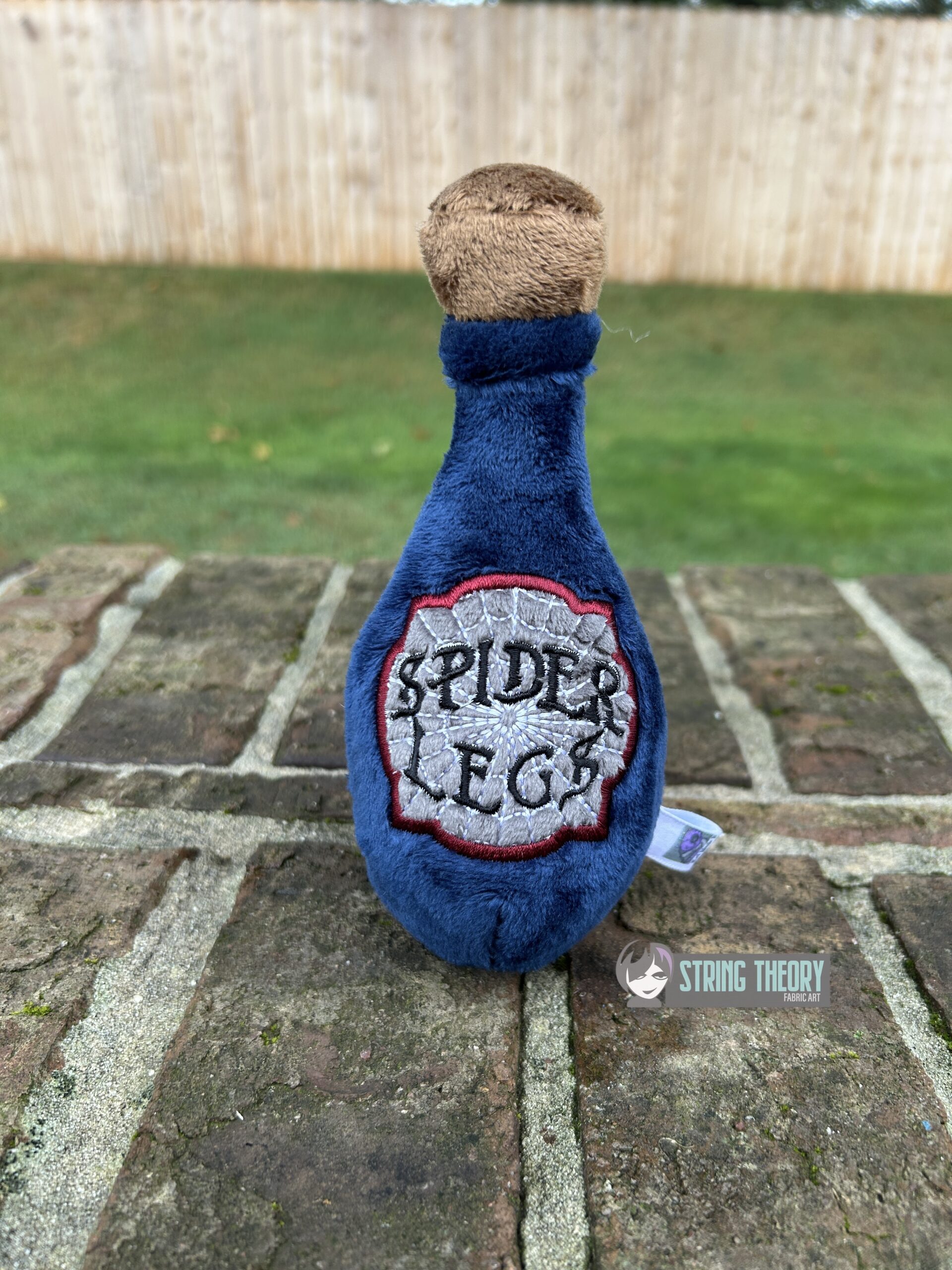 Potion Bottle Label – Spider Legs Appliqué Digital Download for Machine Embroidery Pattern, Design (4x4 Hoop)