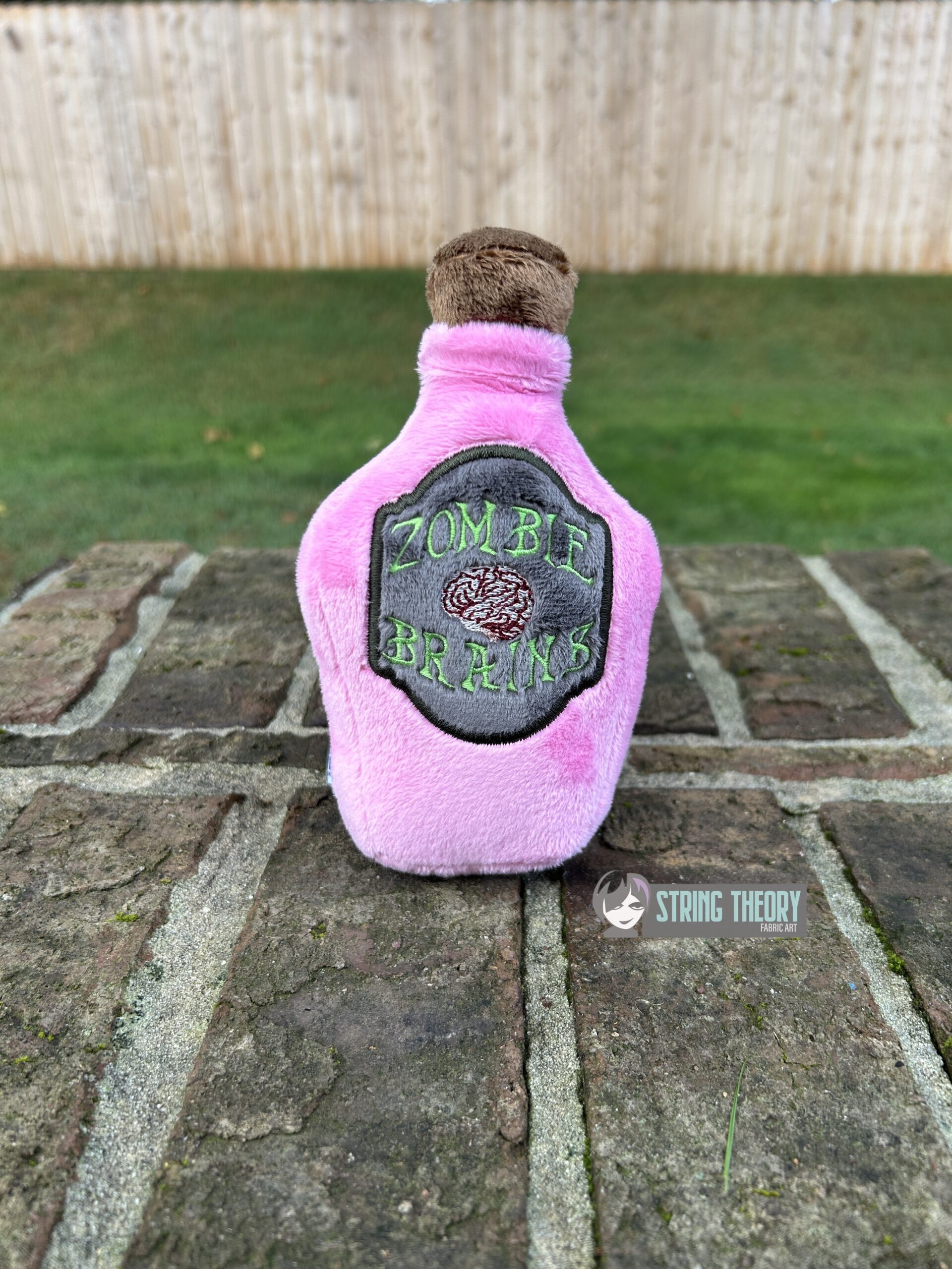 Potion Bottle Lables Zombie Brains Machine embroidery pattern
