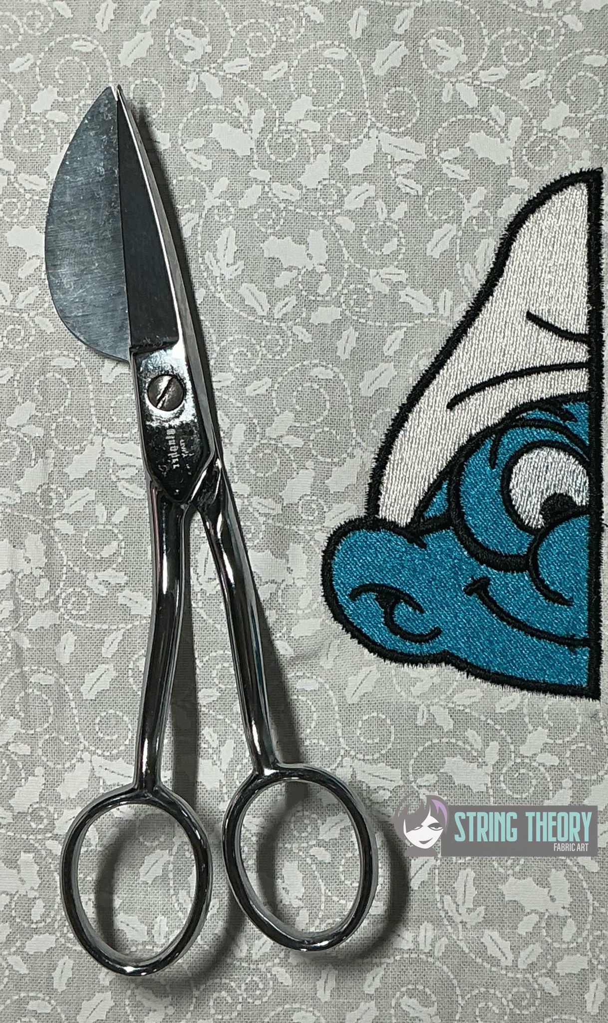 Split Brainy Smurf machine embroidery design