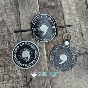 Oxford Comma Appreciation Society fob patch bun cover ITH machine embroidery design