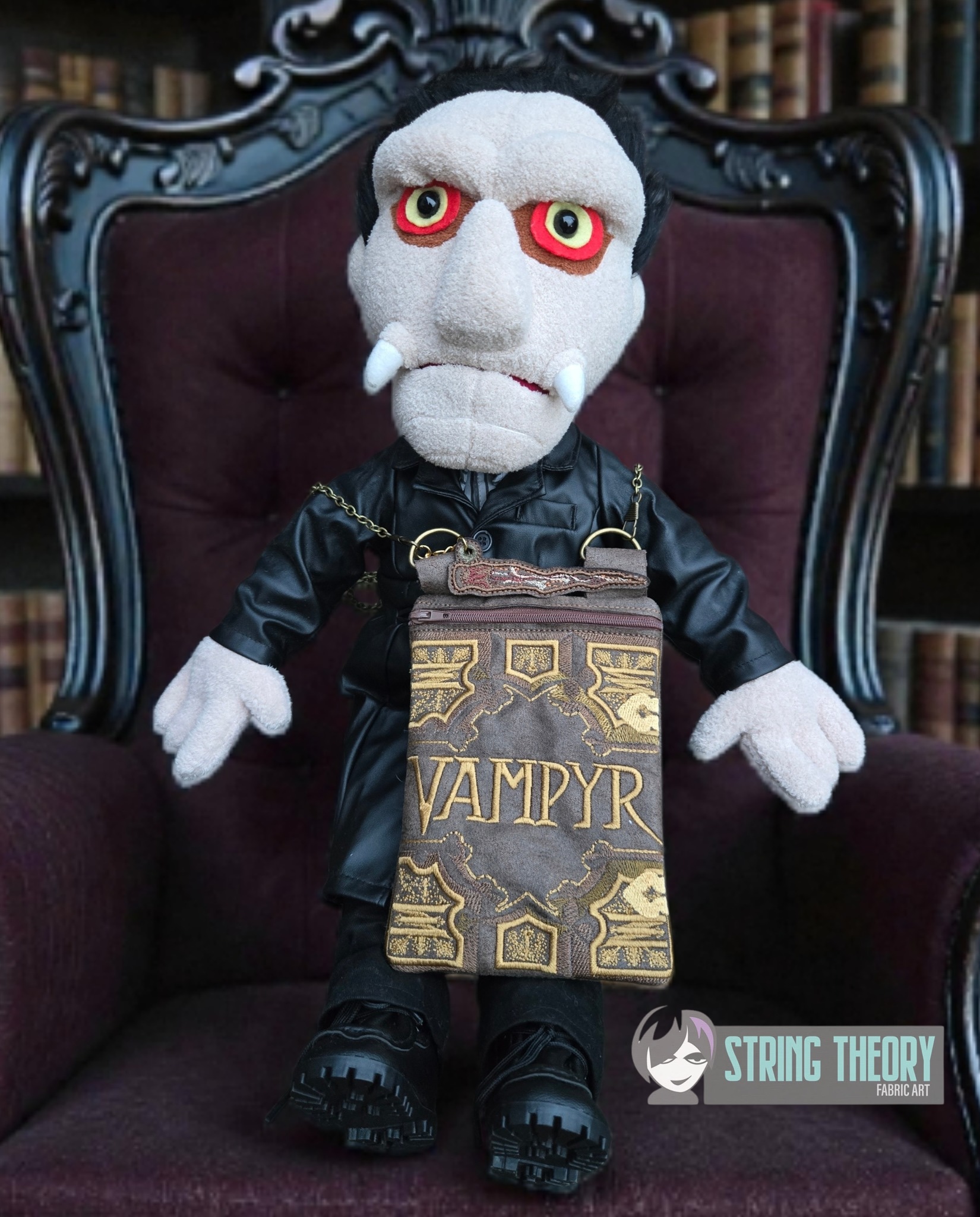 5x7 Buffy Vampyr Book FL zip bag